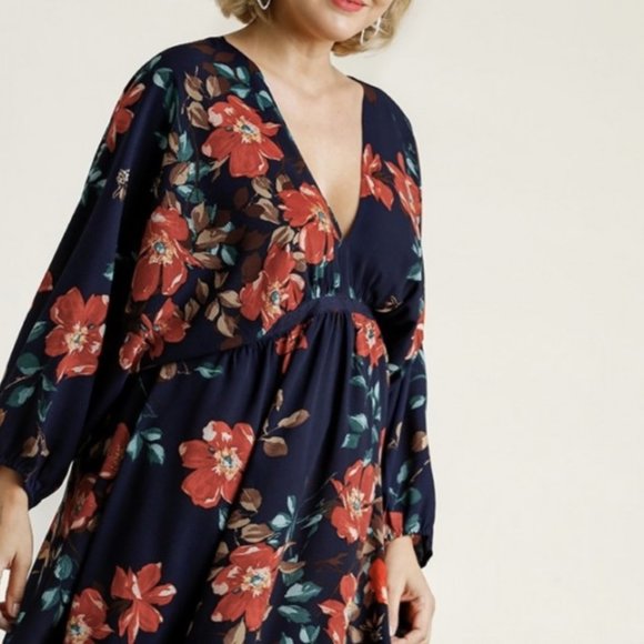 Navy Floral Mix Dress - Plus - Picture 3 of 6